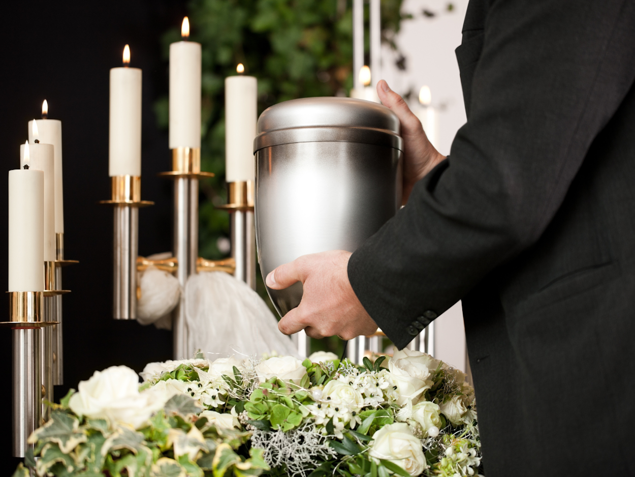A Guide to Affordable Cremations and How to Arrange One