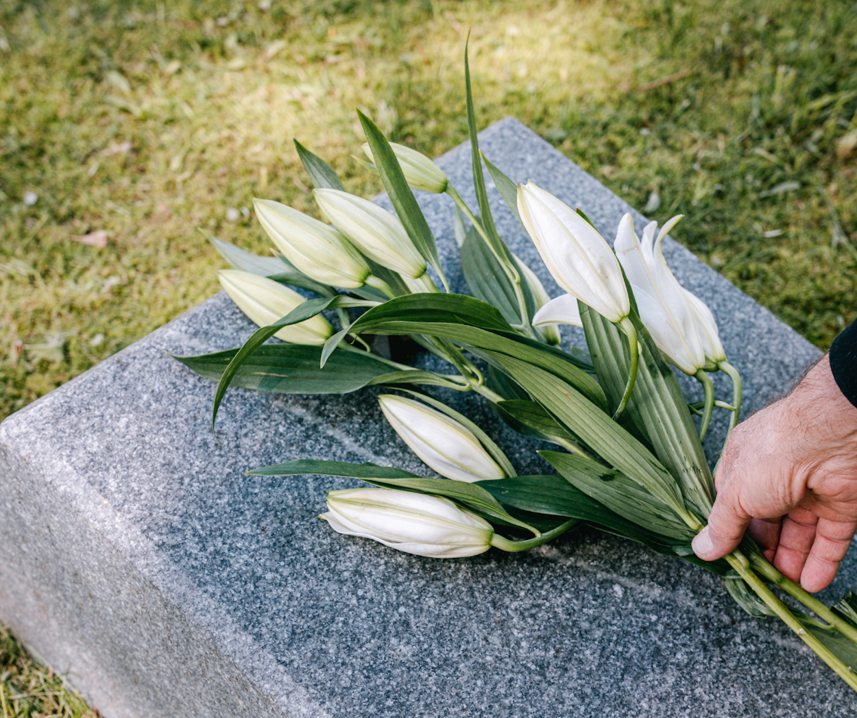 3 subtle ways to mark the place of a loved one’s scattered ashes