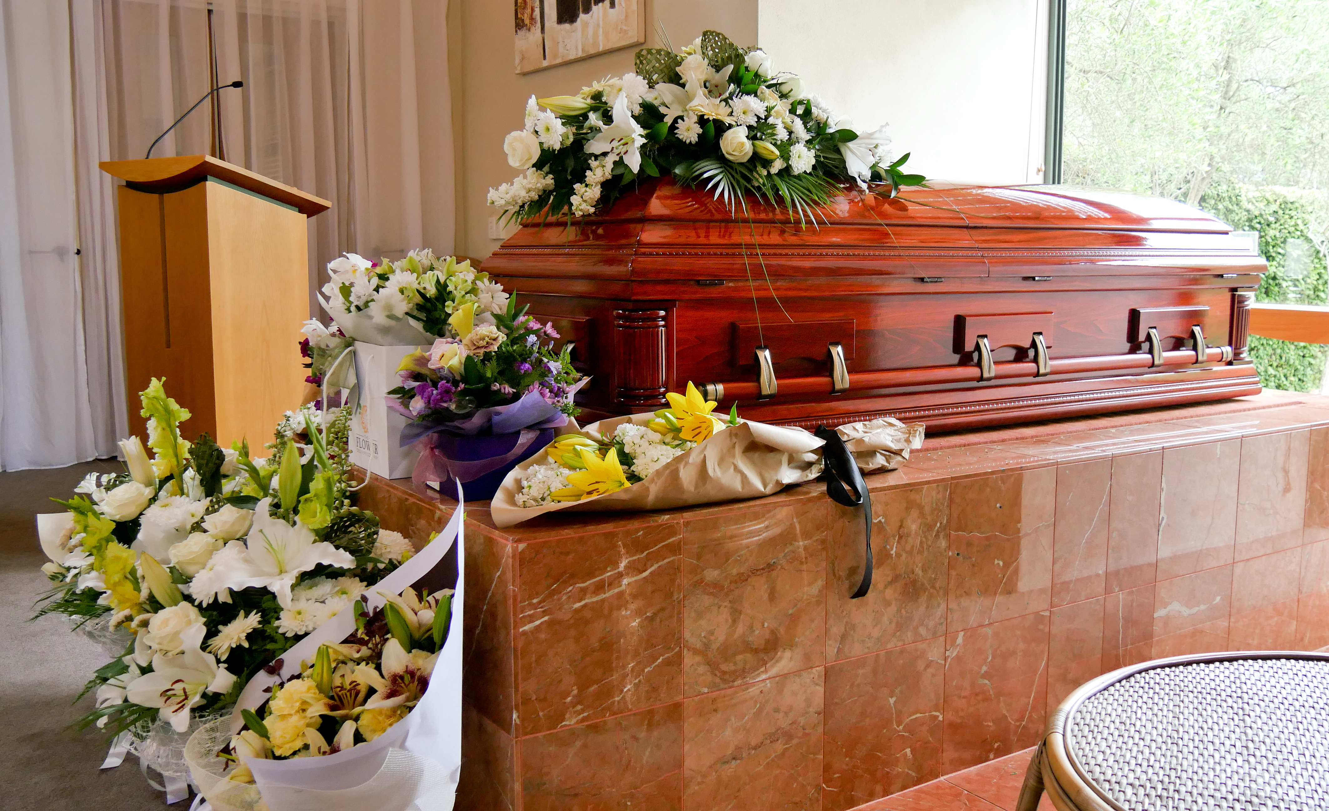 The Difference Between Cremation & Direct Cremation